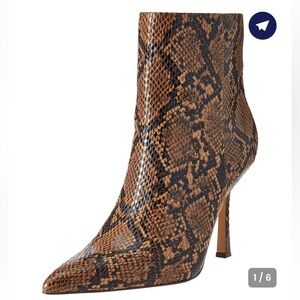 The Drop Women's Gail Heeled Ankle Boot Tan Snakeskin Pattern 9.5 Western